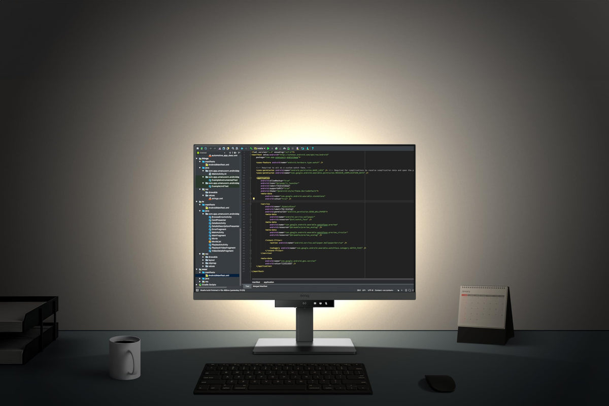 28.2” 4K Programming Monitor with USB-C R5550