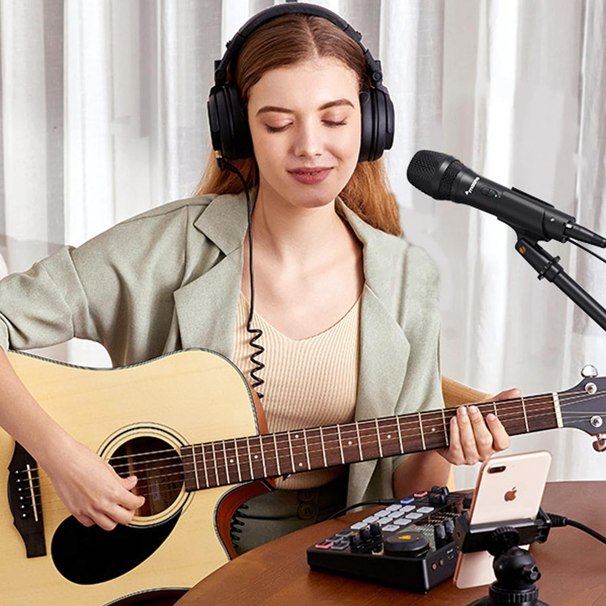 USB XLR Dynamic Podcast Microphone T5305