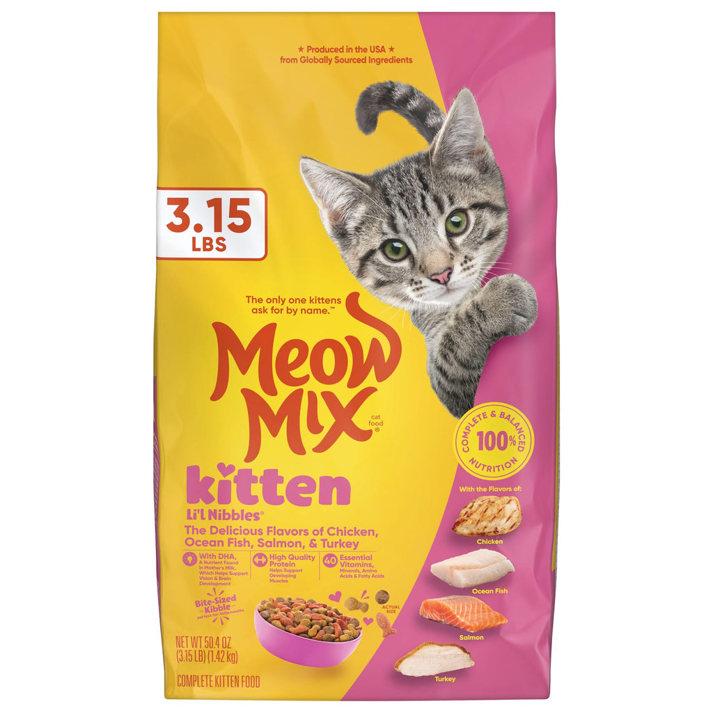 Dry Cat Food for Kittens, 4 Bags D778